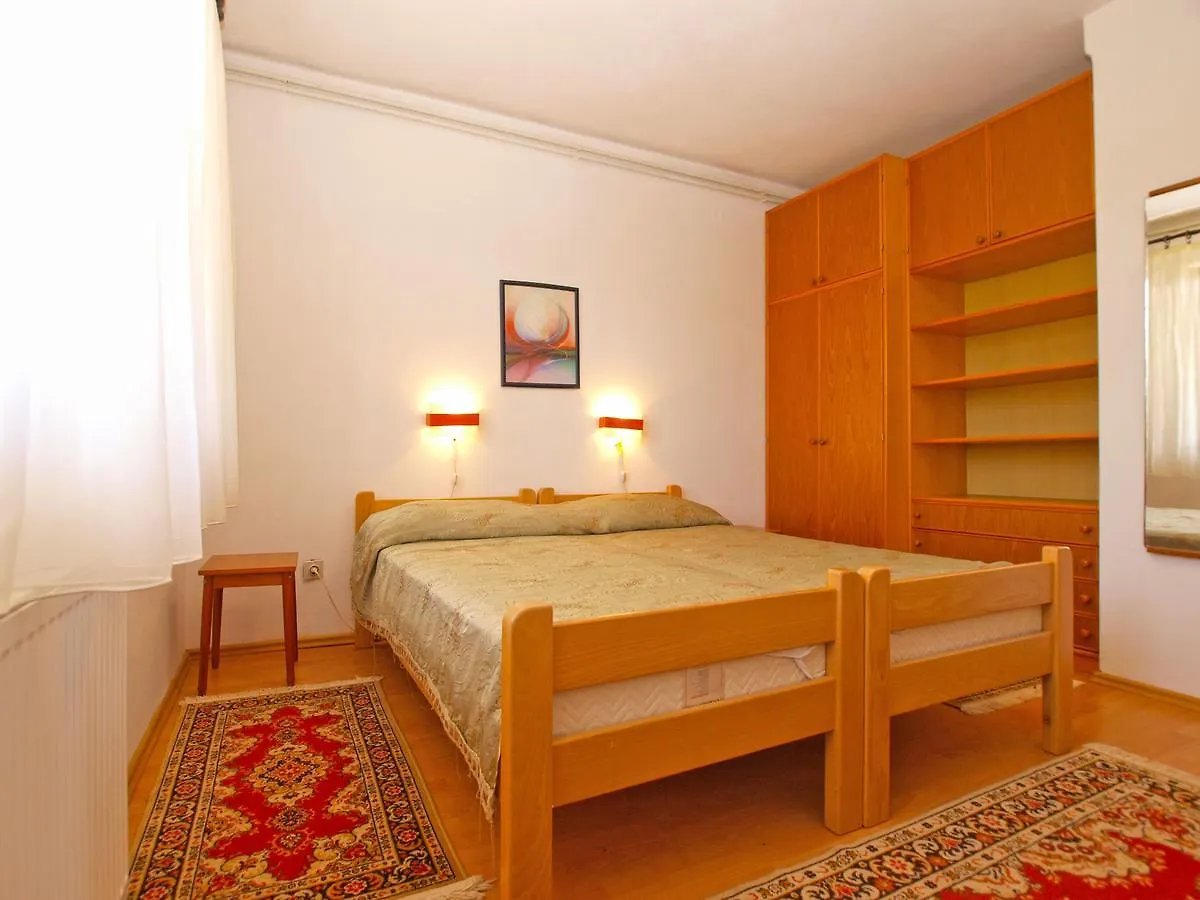 Apartment Giovanna 1557 Banjole